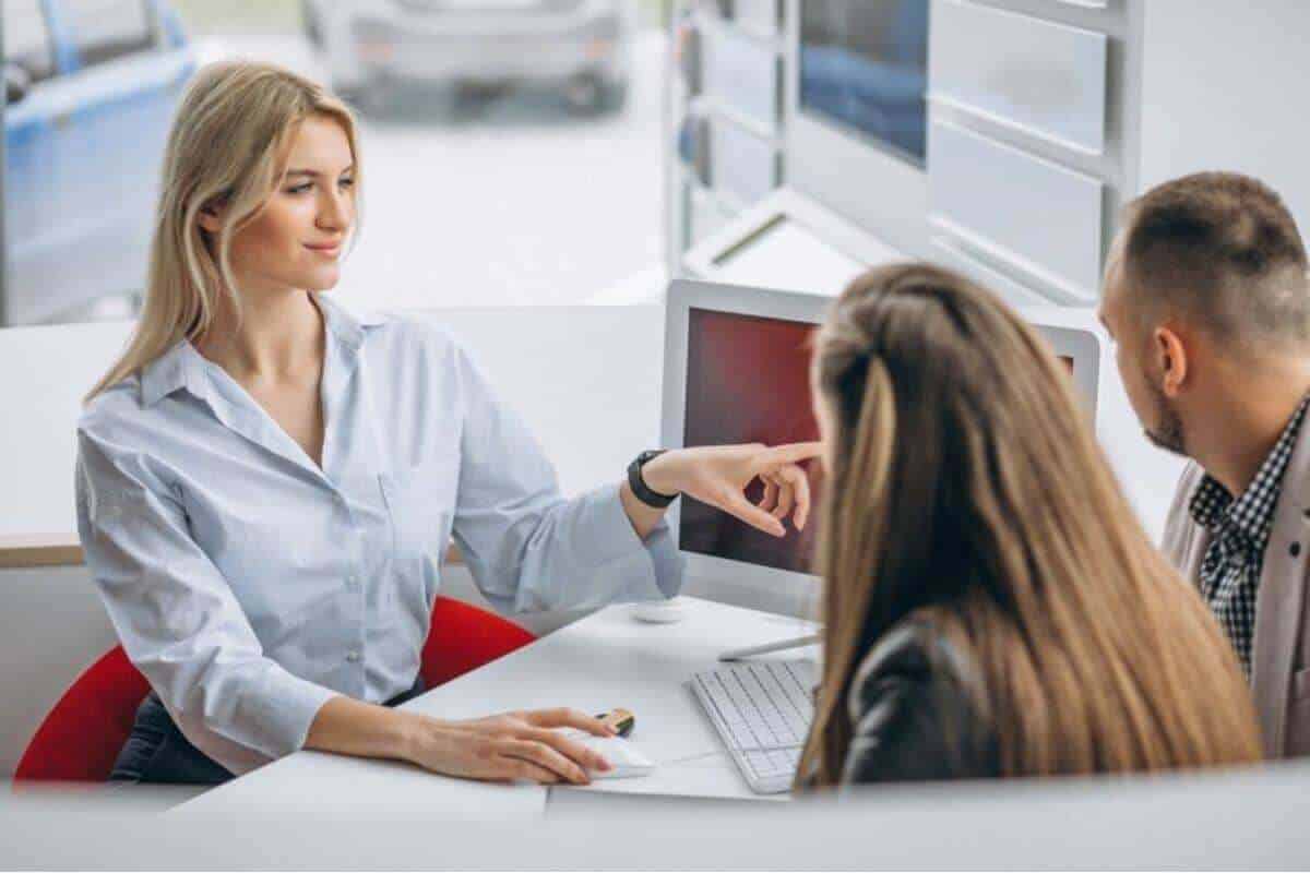 Calling-All-Healthcare-Professionals-Sell-Your-Medical-Practice-Smartly (1)
