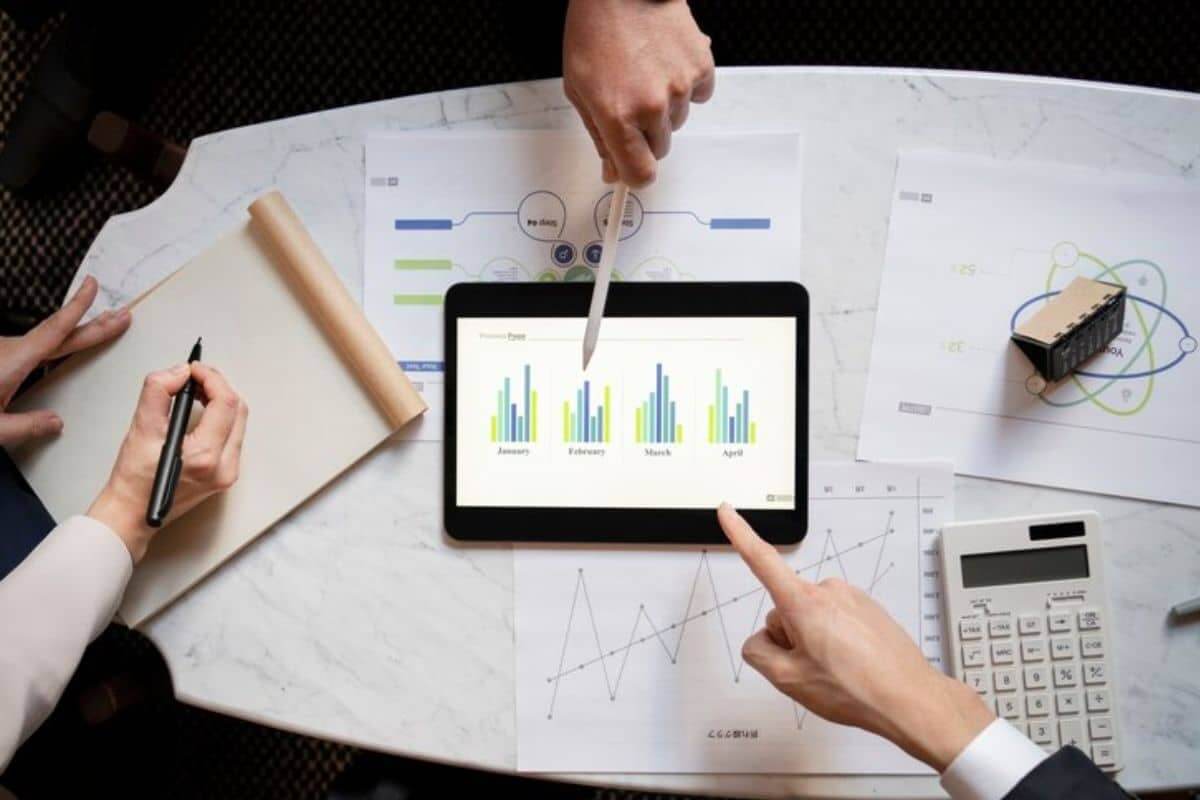 Comprehensive Market Knowledge